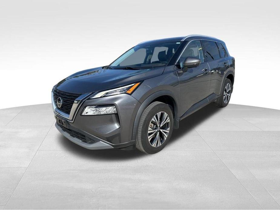 used 2021 Nissan Rogue car, priced at $25,154