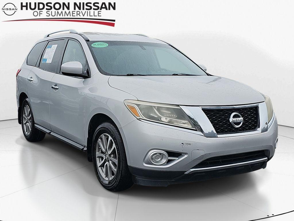used 2014 Nissan Pathfinder car