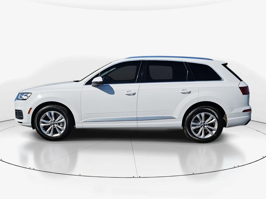 used 2018 Audi Q7 car, priced at $10,900