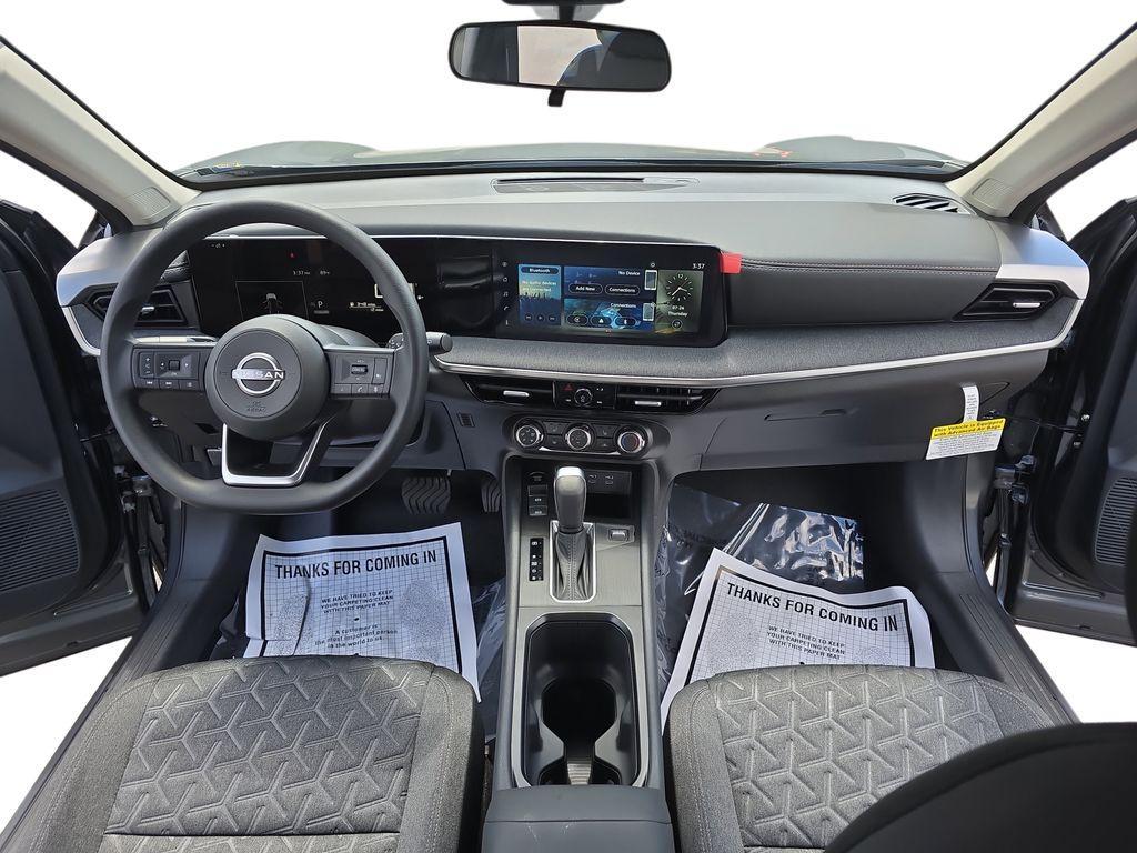 new 2025 Nissan Kicks car, priced at $26,733