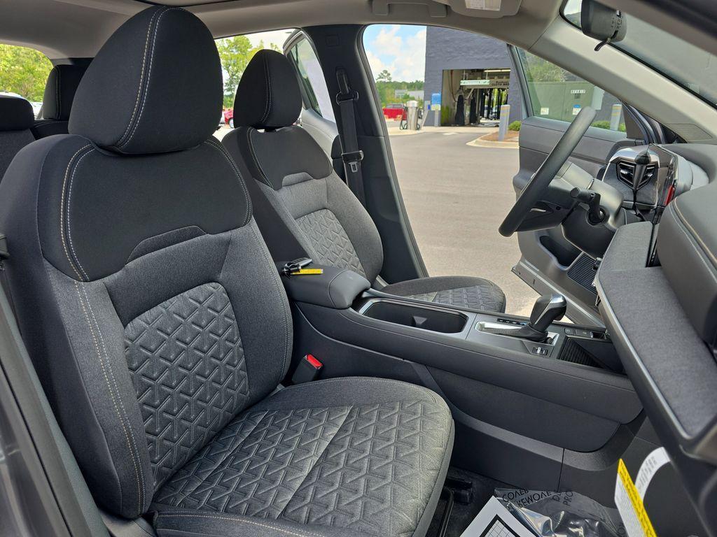 new 2025 Nissan Kicks car, priced at $26,733