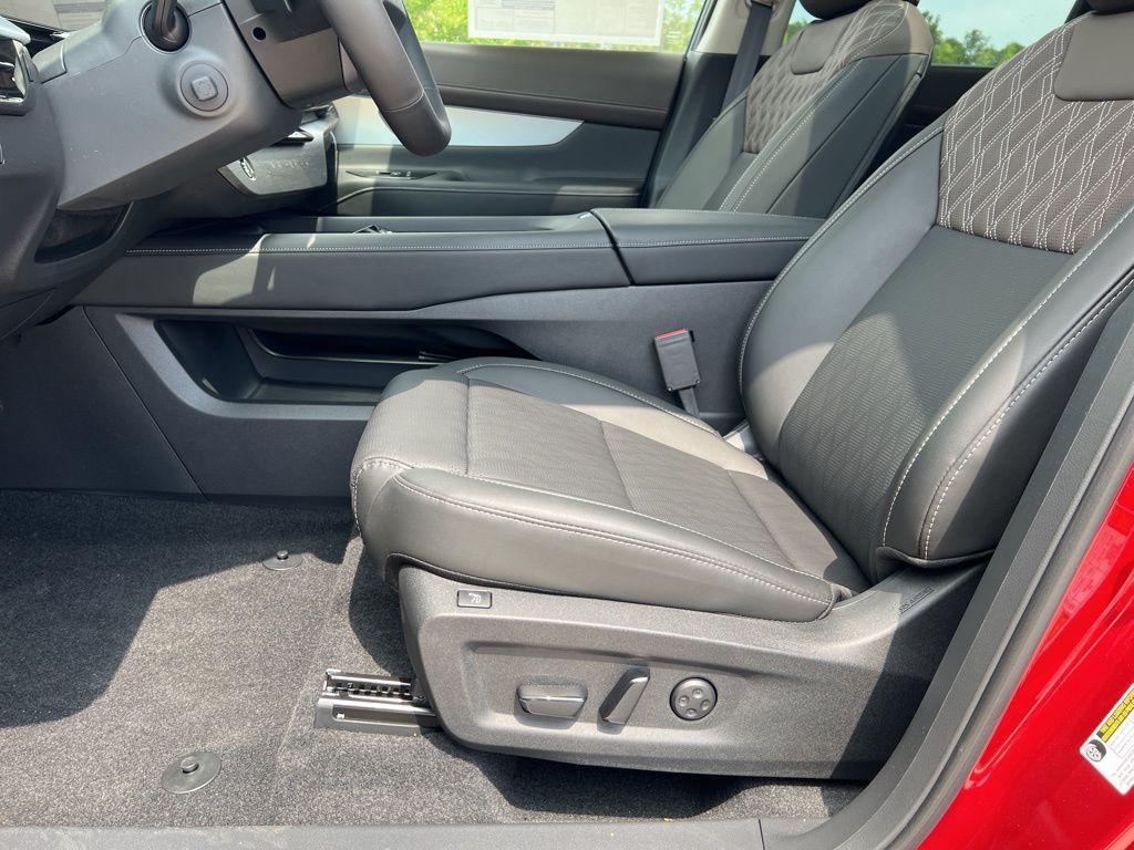 new 2025 Nissan Murano car, priced at $49,581