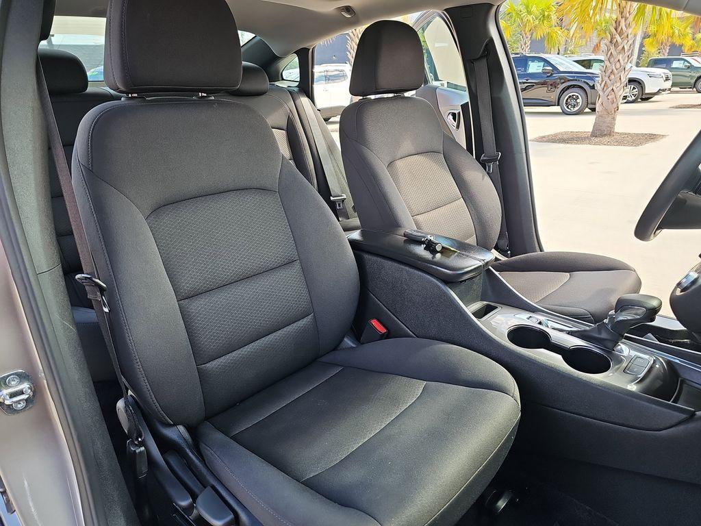 used 2023 Chevrolet Malibu car, priced at $15,900