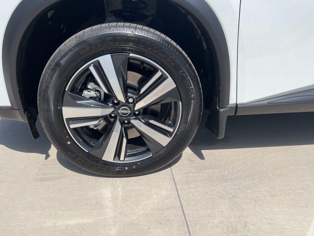 new 2025 Nissan Rogue car, priced at $40,802