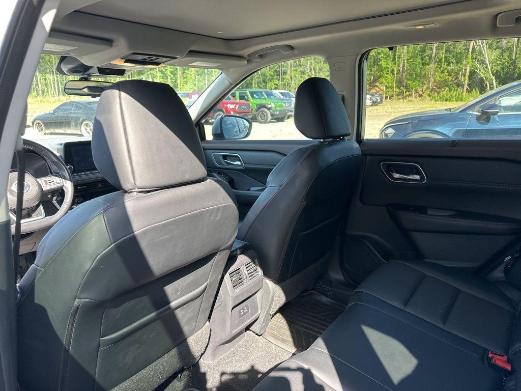 used 2021 Nissan Rogue car, priced at $19,421