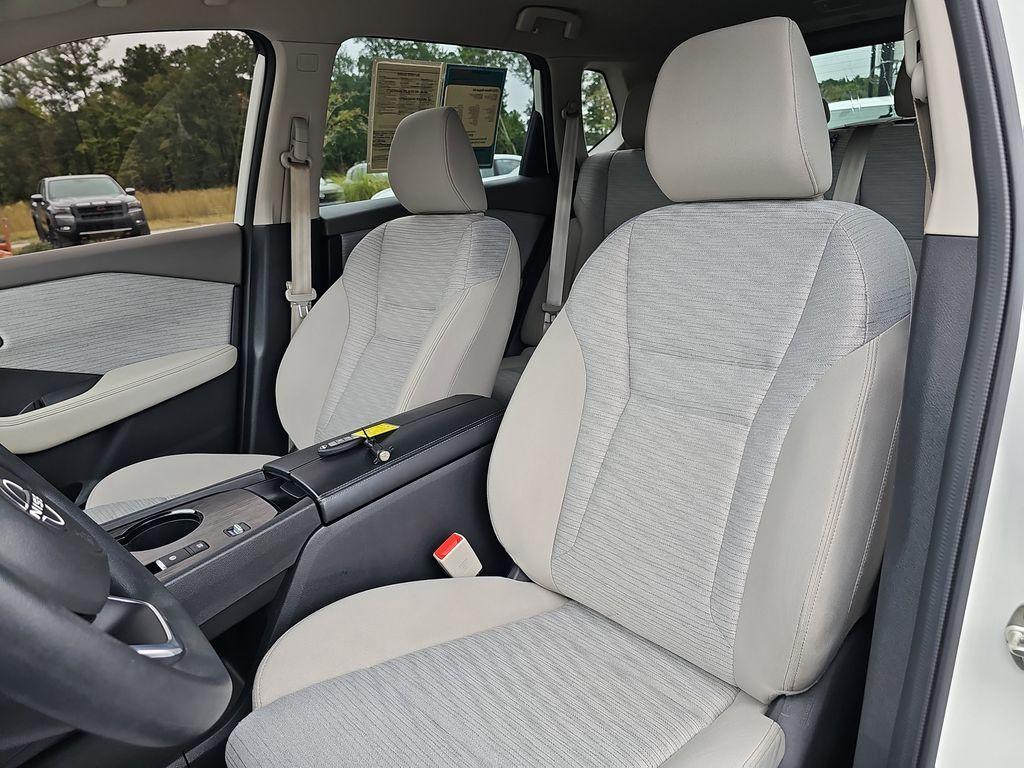 used 2022 Nissan Rogue car, priced at $22,600