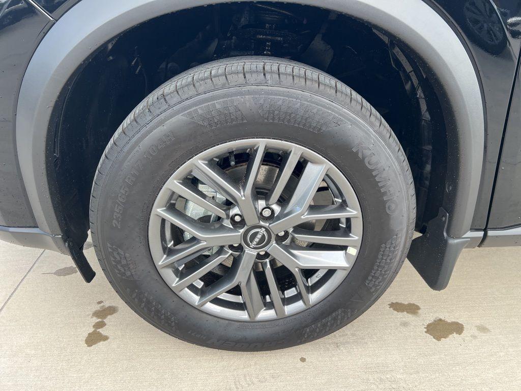 new 2025 Nissan Rogue car, priced at $29,566