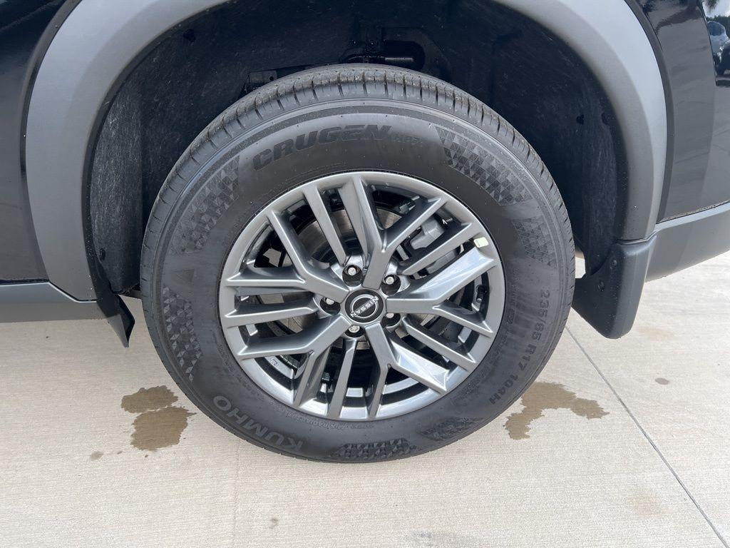 new 2025 Nissan Rogue car, priced at $29,566