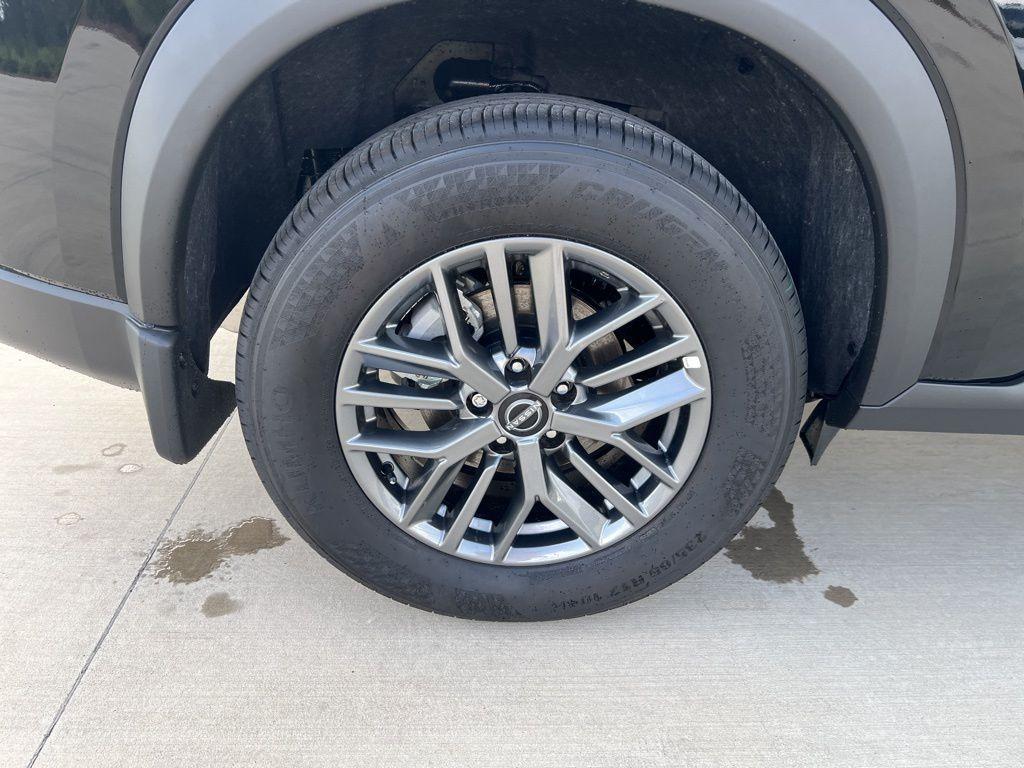 new 2025 Nissan Rogue car, priced at $29,566