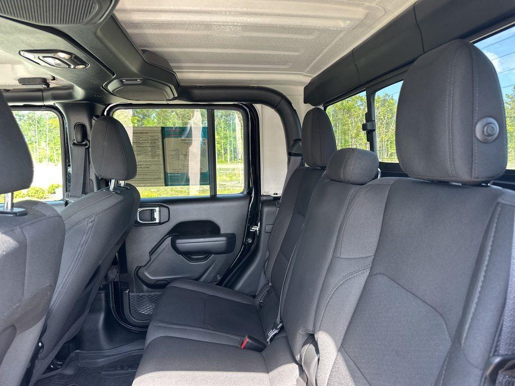 used 2023 Jeep Gladiator car, priced at $30,868