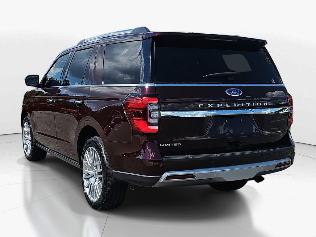 used 2024 Ford Expedition car, priced at $58,400
