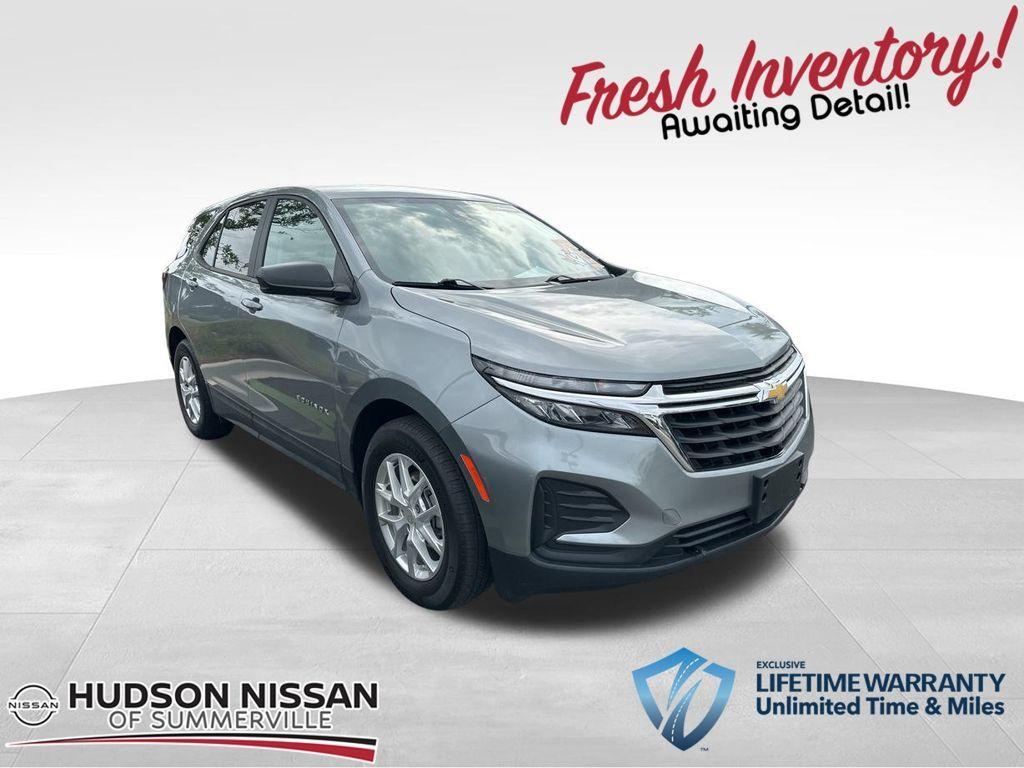 used 2023 Chevrolet Equinox car, priced at $21,811