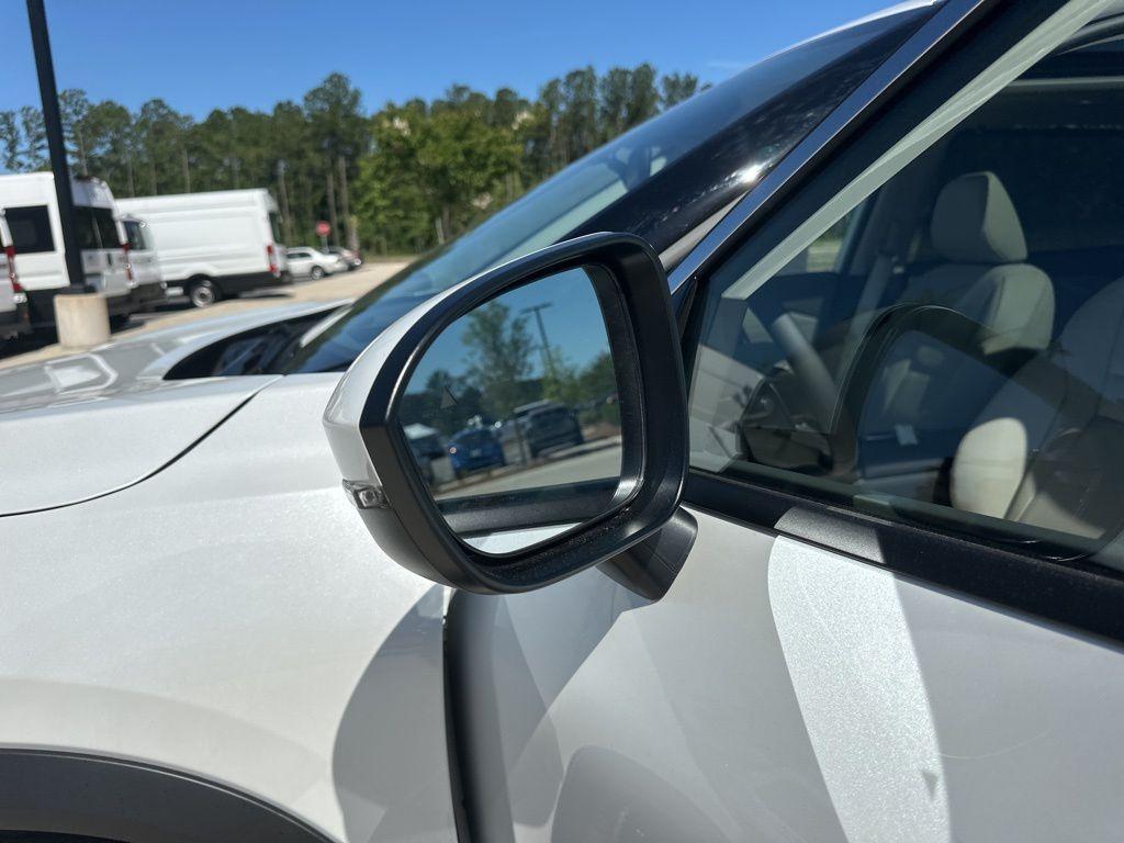 new 2025 Nissan Rogue car, priced at $40,802
