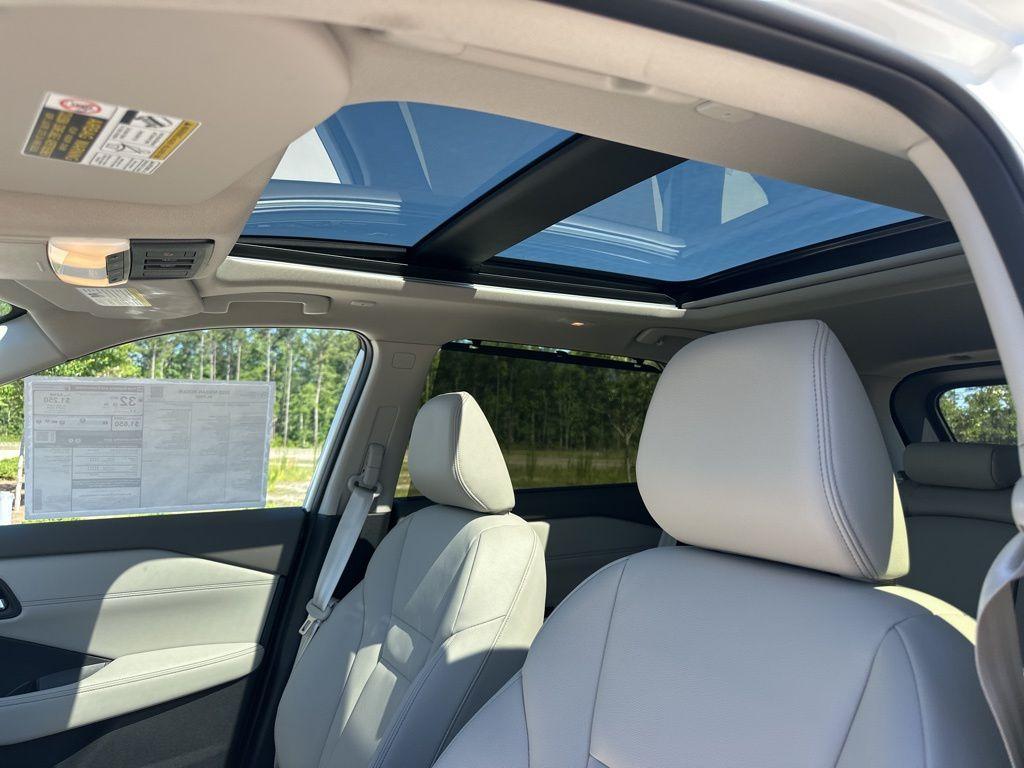 new 2025 Nissan Rogue car, priced at $40,802