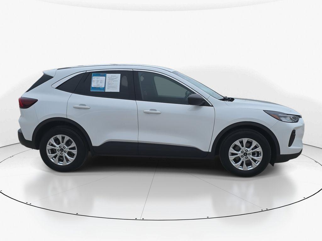 used 2023 Ford Escape car, priced at $21,900