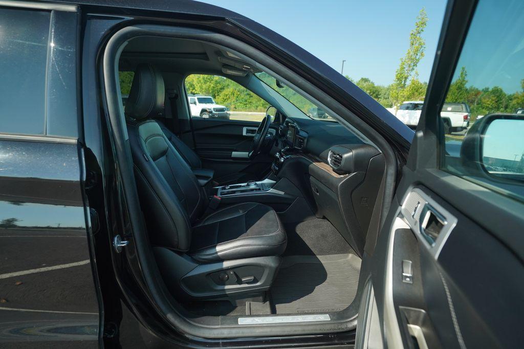 used 2021 Ford Explorer car, priced at $28,200