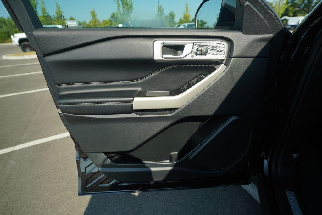 used 2021 Ford Explorer car, priced at $28,200
