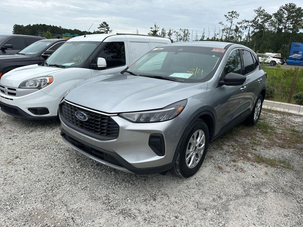 used 2023 Ford Escape car, priced at $21,900