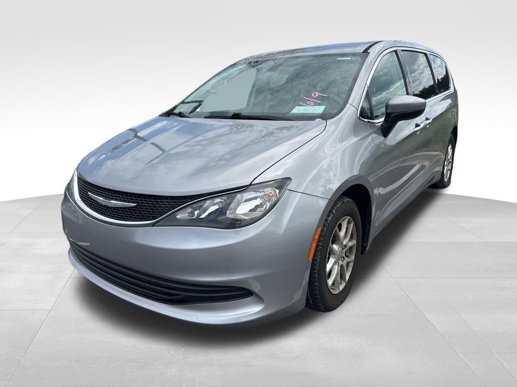 used 2017 Chrysler Pacifica car, priced at $14,600