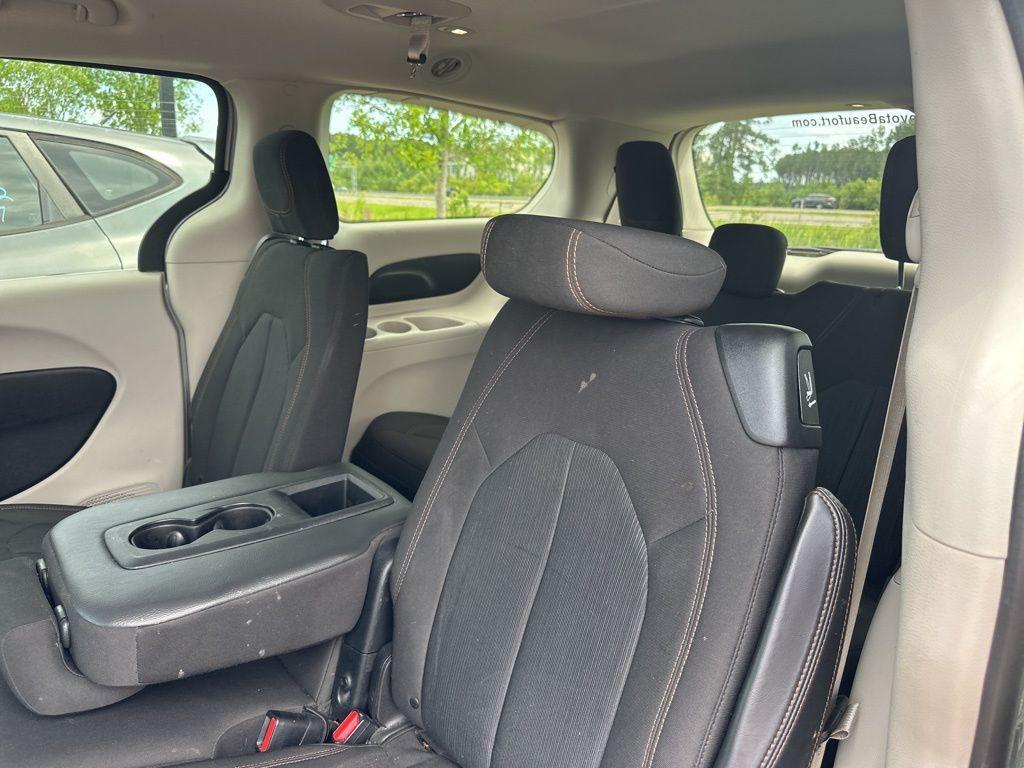 used 2017 Chrysler Pacifica car, priced at $14,600