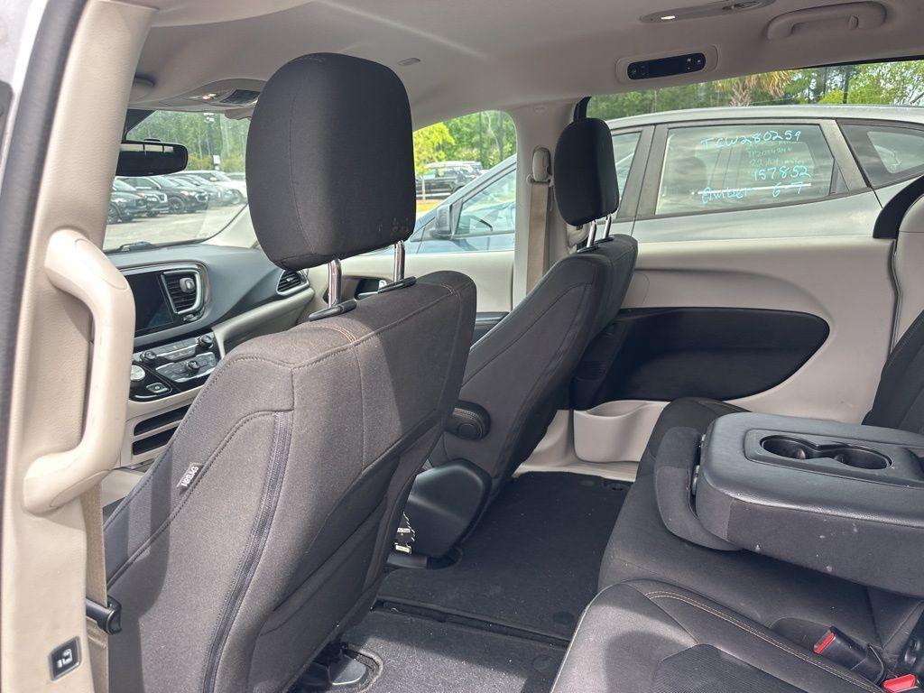 used 2017 Chrysler Pacifica car, priced at $14,600