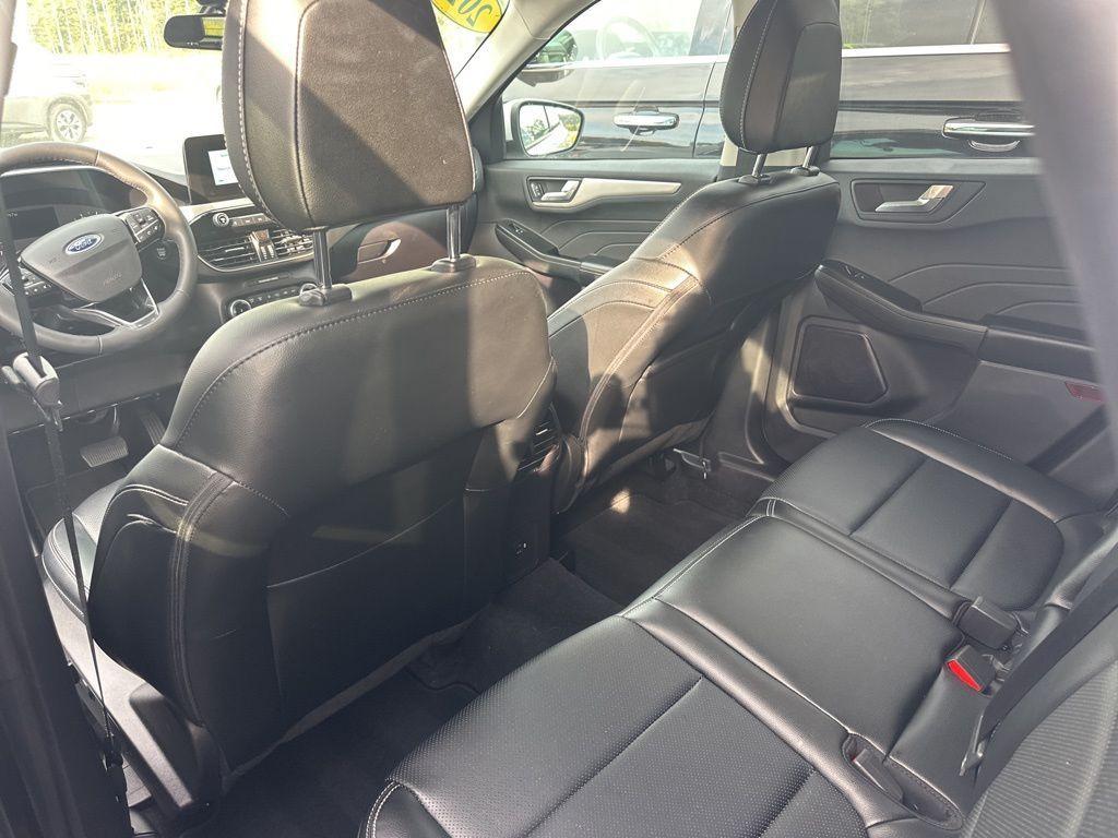 used 2022 Ford Escape car, priced at $23,100