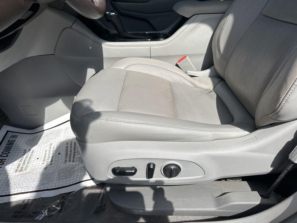 used 2019 GMC Acadia car, priced at $16,700