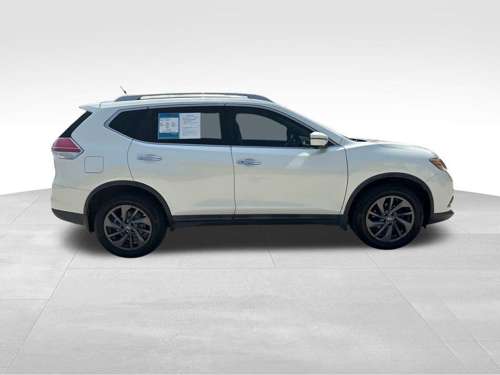 used 2016 Nissan Rogue car, priced at $13,700