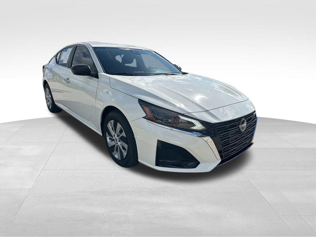 used 2024 Nissan Altima car, priced at $21,700