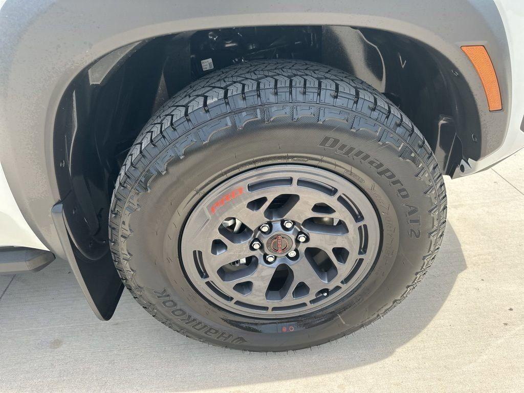 new 2025 Nissan Frontier car, priced at $45,066