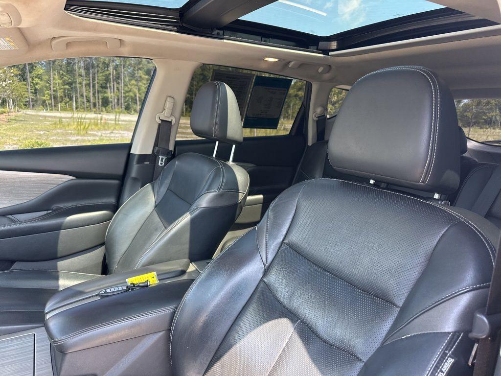 used 2015 Nissan Murano car, priced at $10,900