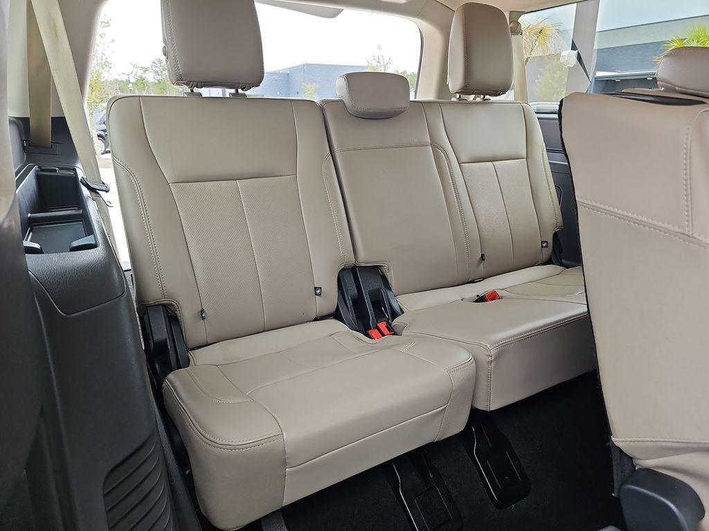 used 2024 Ford Expedition Max car, priced at $38,900