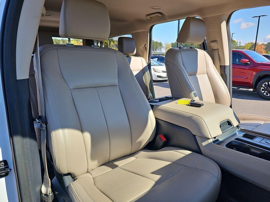 used 2024 Ford Expedition Max car, priced at $40,100