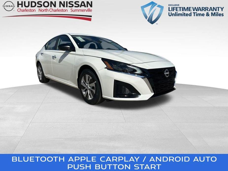 new 2025 Nissan Altima car, priced at $25,678