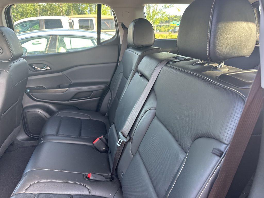 used 2023 GMC Acadia car, priced at $27,900