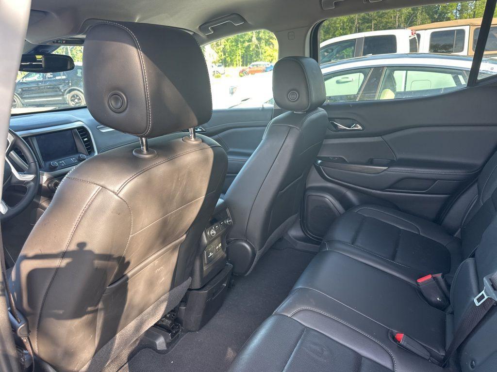 used 2023 GMC Acadia car, priced at $27,900
