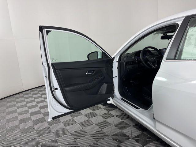 new 2025 Nissan Sentra car, priced at $22,806