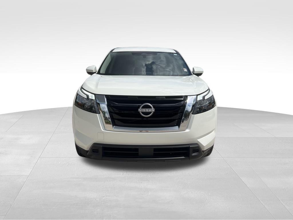 used 2024 Nissan Pathfinder car, priced at $29,900