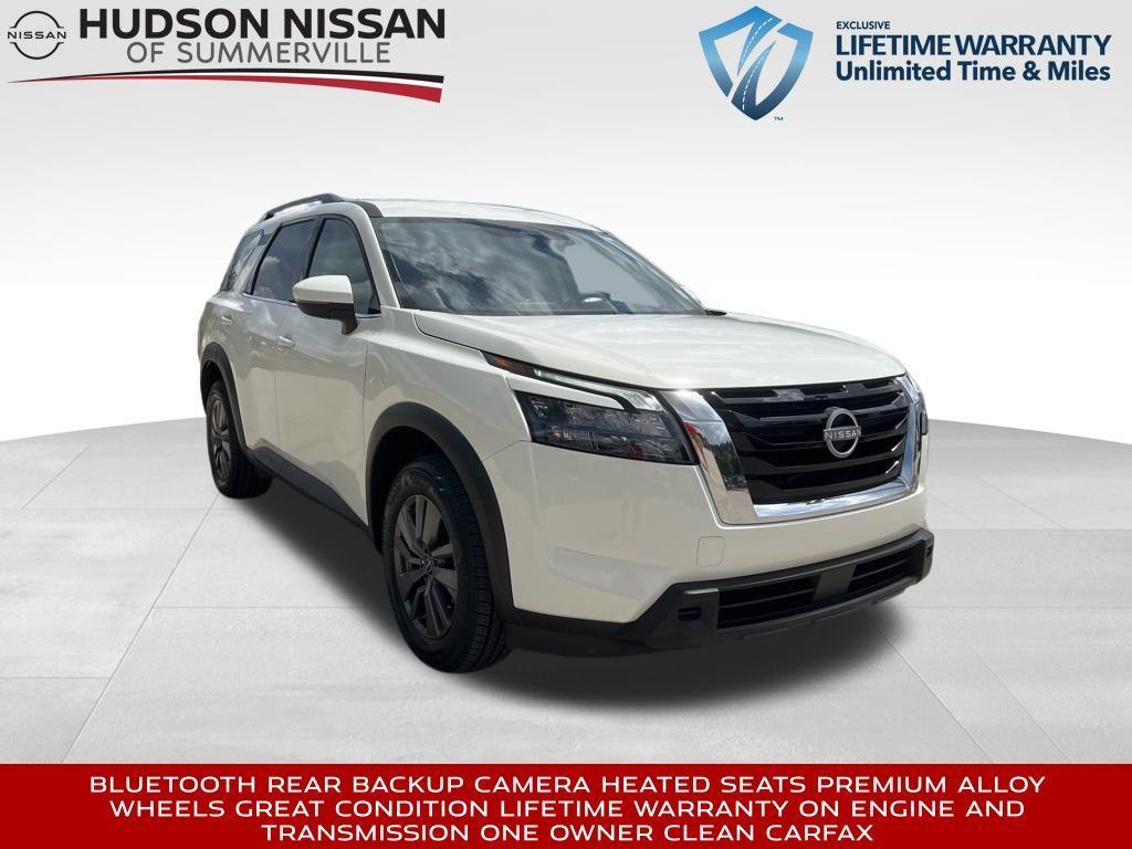 used 2024 Nissan Pathfinder car, priced at $29,900