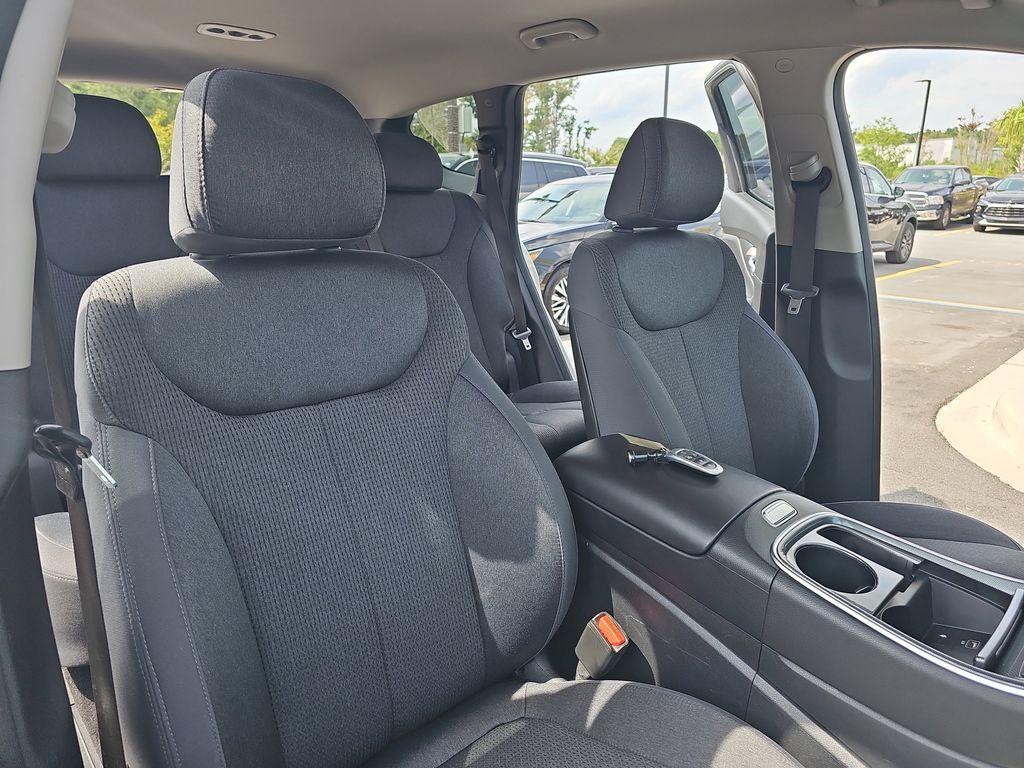 used 2023 Hyundai Santa Fe car, priced at $21,900