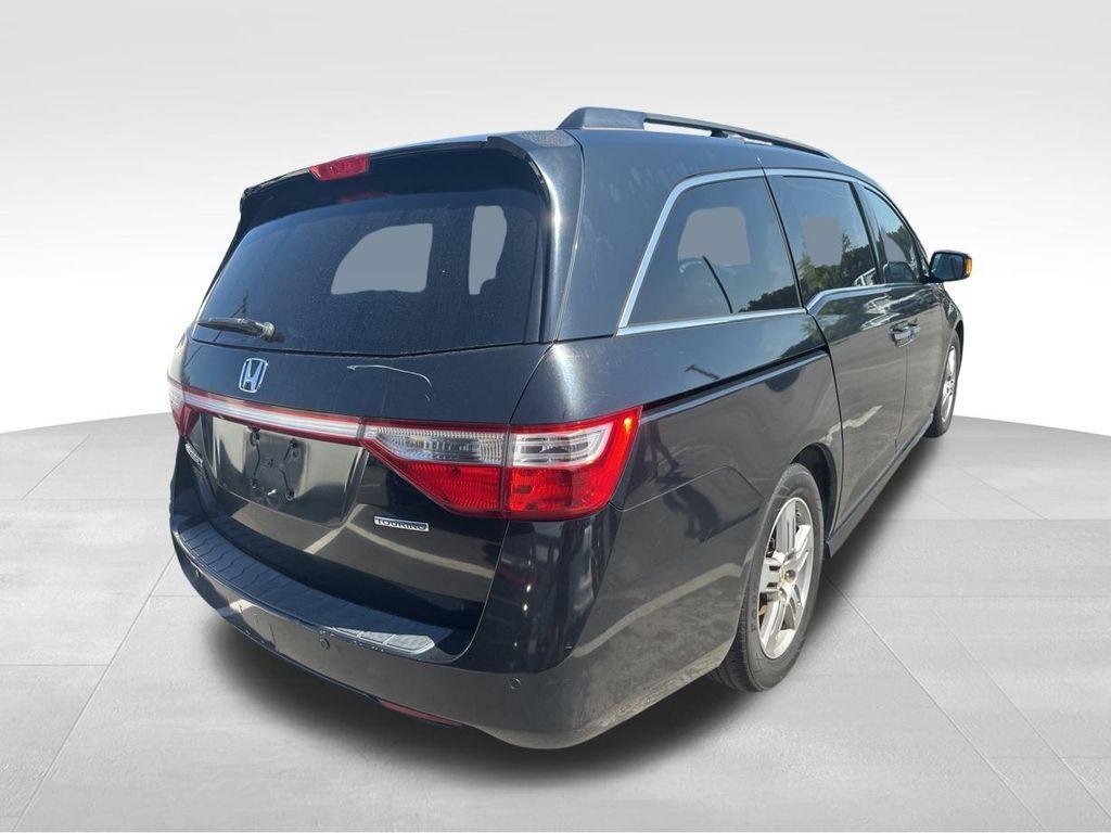 used 2013 Honda Odyssey car, priced at $12,900