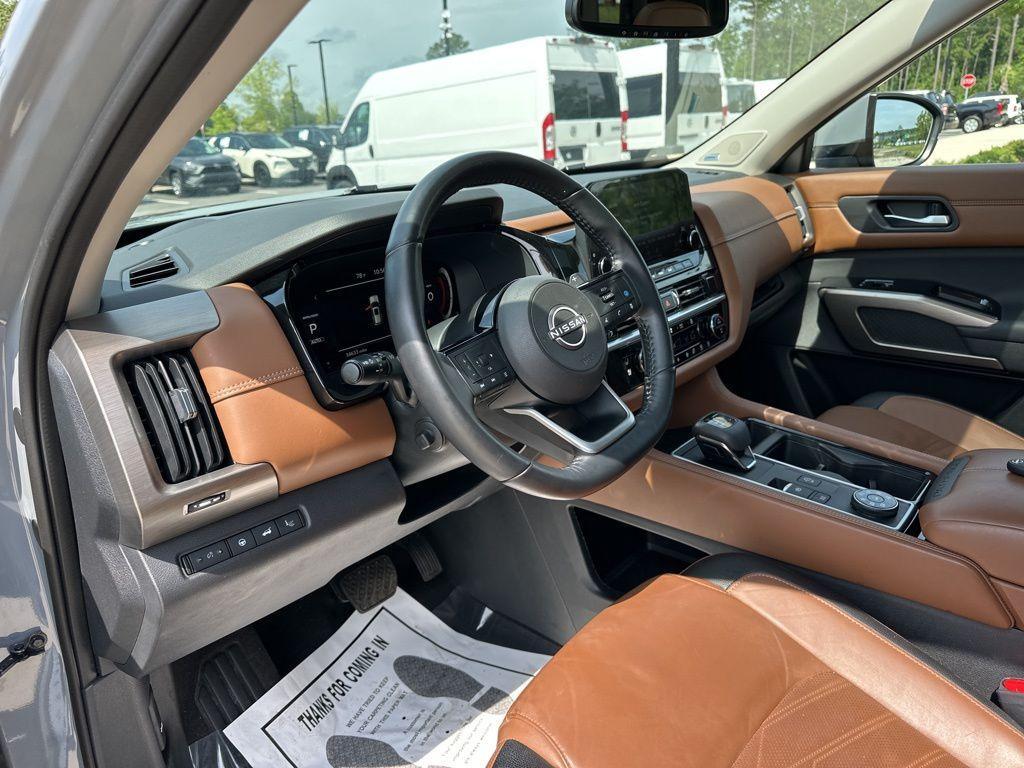 used 2022 Nissan Pathfinder car, priced at $35,900