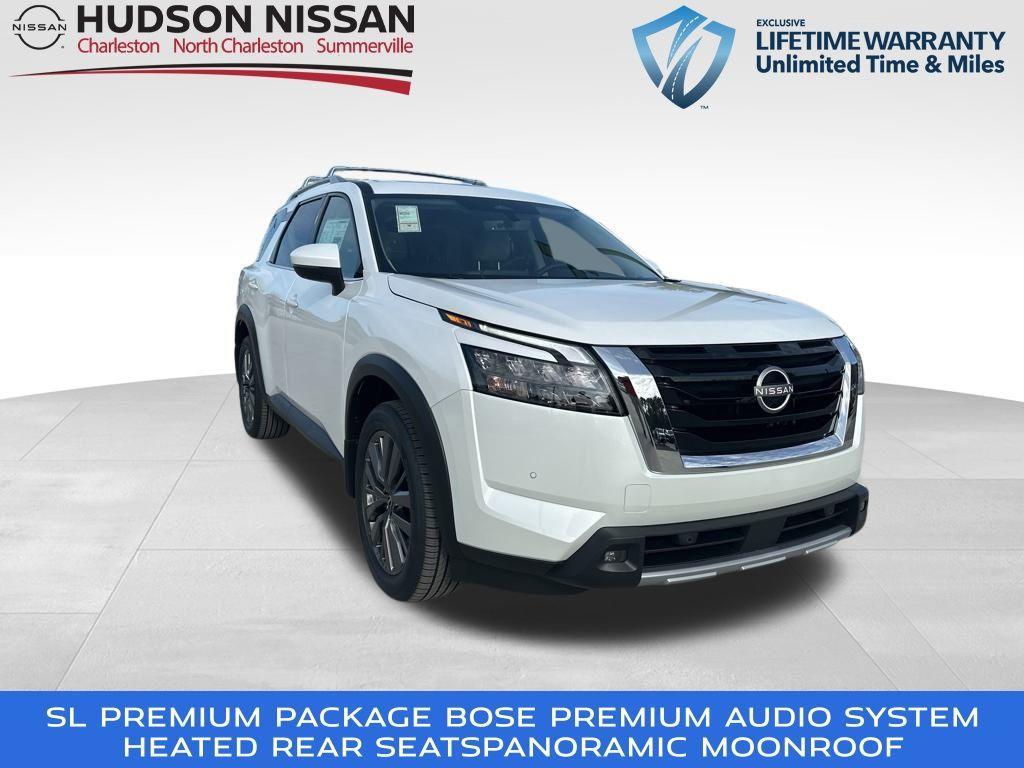 new 2025 Nissan Pathfinder car, priced at $45,895