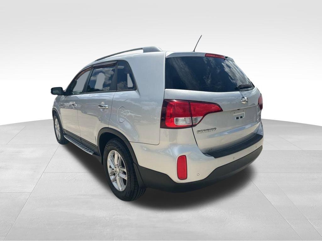 used 2014 Kia Sorento car, priced at $8,200