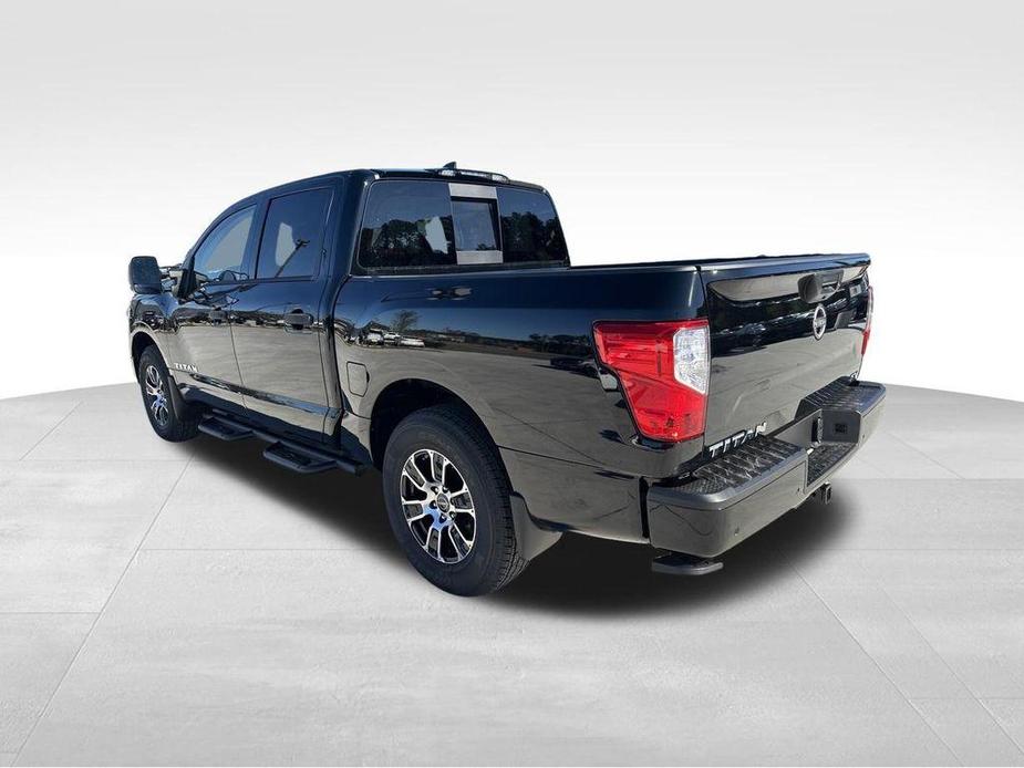 new 2024 Nissan Titan car, priced at $47,172