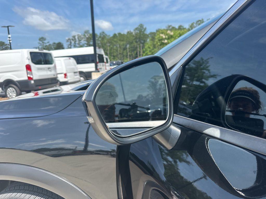 used 2023 Nissan Rogue car, priced at $22,400