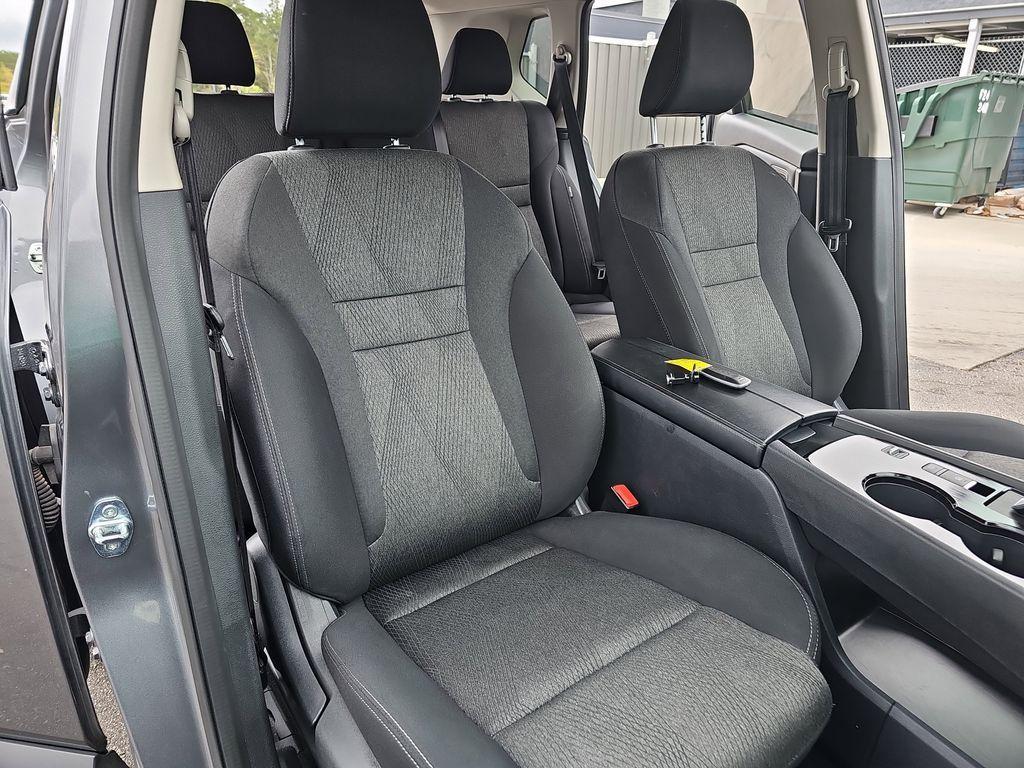 used 2024 Nissan Rogue car, priced at $22,200