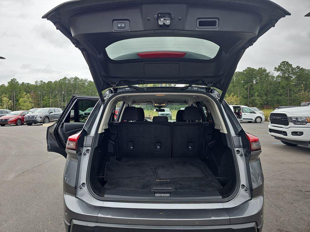 used 2024 Nissan Rogue car, priced at $22,200