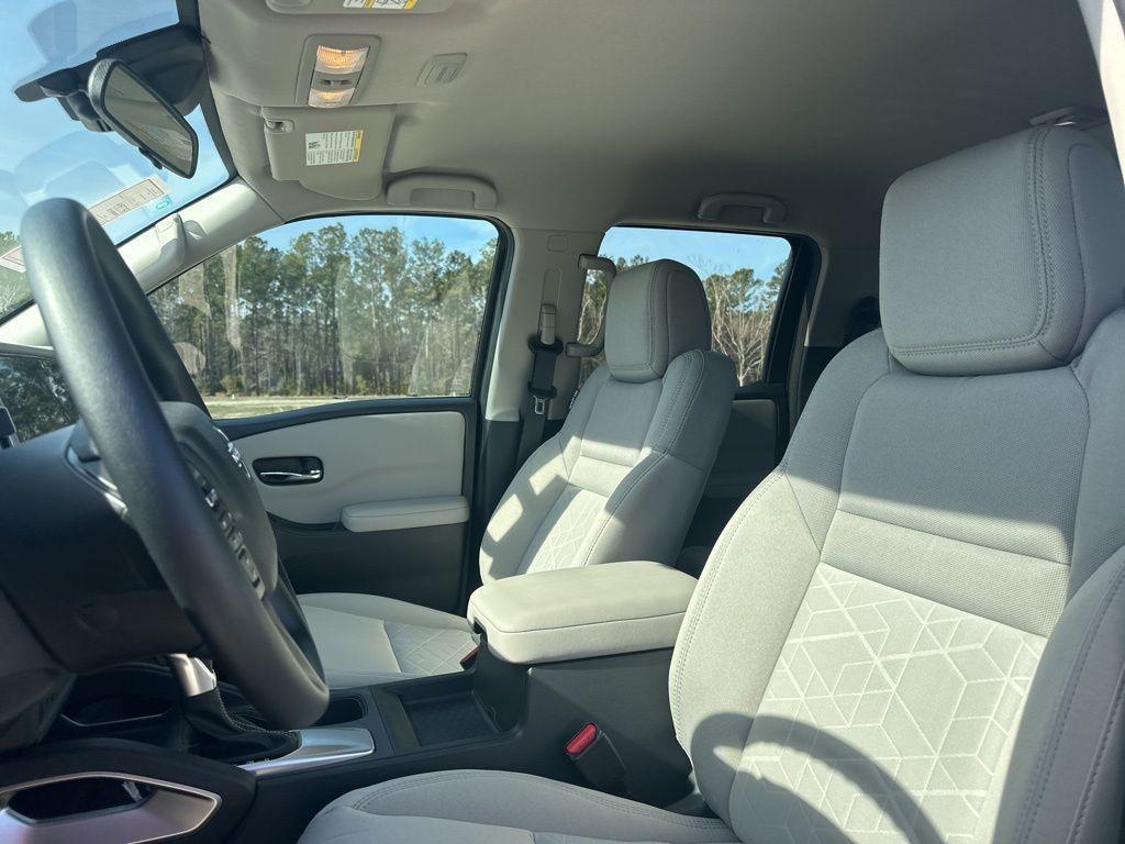 new 2025 Nissan Frontier car, priced at $49,875