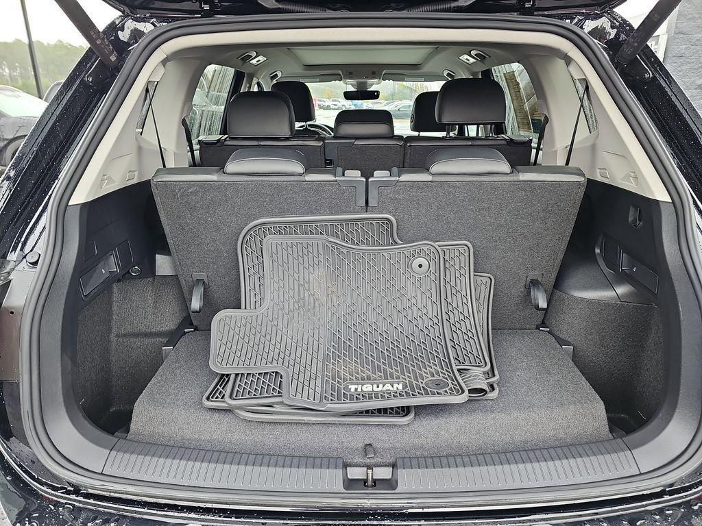 used 2024 Volkswagen Tiguan car, priced at $25,400